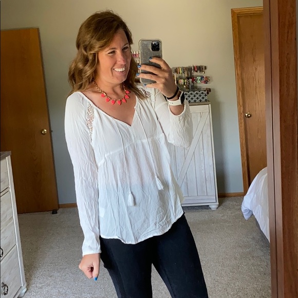 Old Navy Tops - Old Navy White Blouse